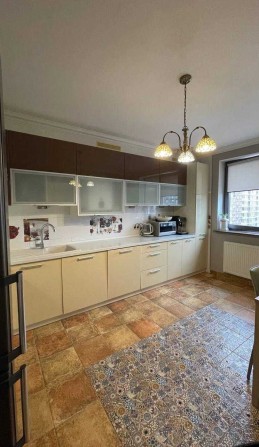 Продаж просторої квартири у Винниках, 64,5 кв.м. - фото 1