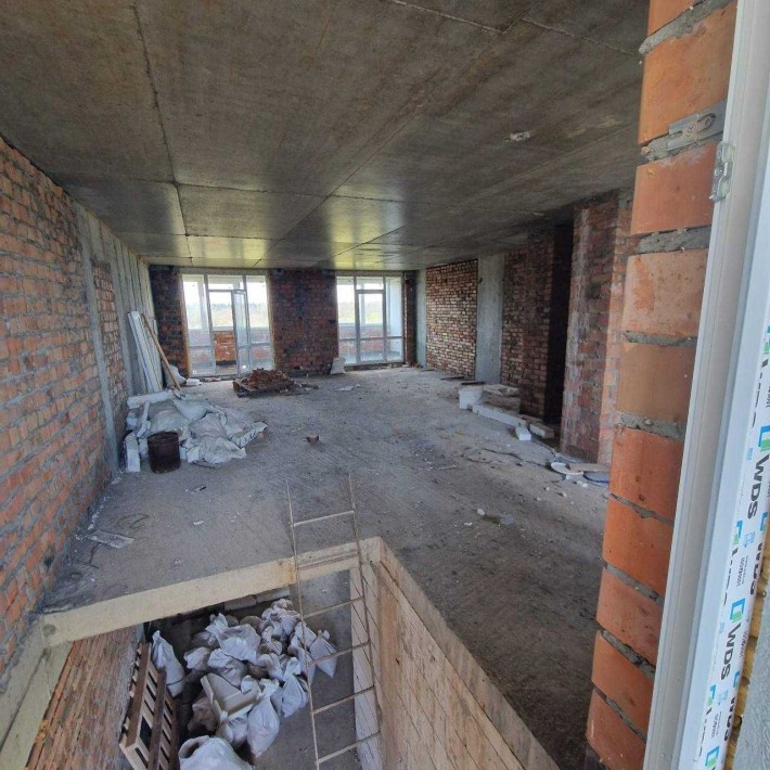 Продаж двоярусної квартири в ЖК «Рясне», вул. Величковського, - фото 1