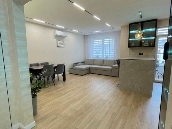 Продаж 3-рівневої квартири в Новобудові ЖК ДанБуд по вул. Героїв Крут Сокільники