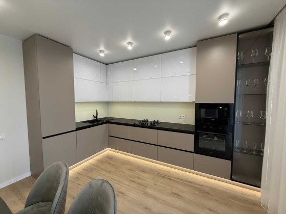 Продаж 2 кім кв з ремонтом ЖК Continent Style, кінець Тролейбусної Сокільники