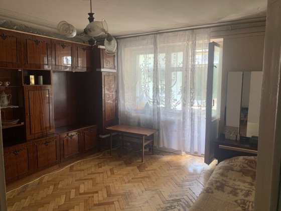 1-кімнатна квартира, вул. Патона Скнилів