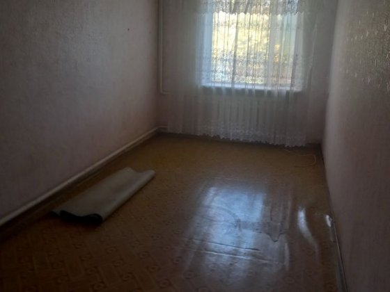 Продажа квартири м.Снігурівка Снігурівка