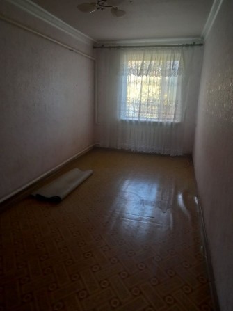 Продажа квартири м.Снігурівка - фото 1