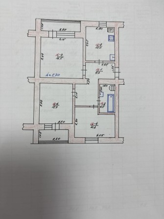 Продаю 3- кімнатну квартиру в центрі міста - фото 1