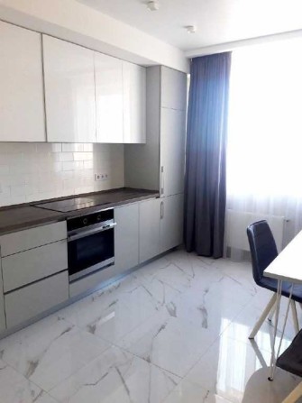 В продаже однокомнатная квартира в 53 Жемчужине. - фото 1