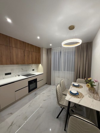 Архитекторская .Кадор . Дорогой стильный ремонт . Рассрочка на 4 года! - фото 1