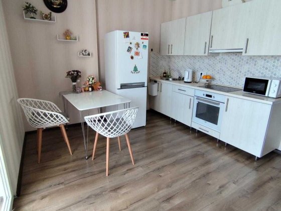 Продам 1-ком. квартиру в ЖК "Артвиль". Евроремонт. (368-103) Авангард