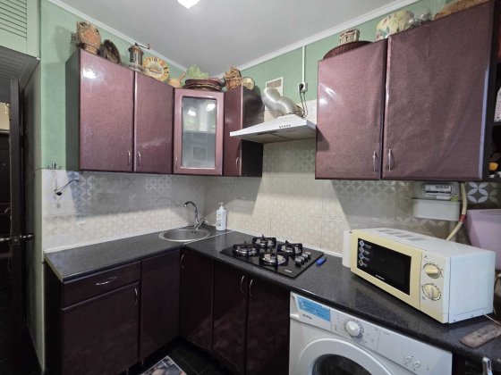 1 комн. Кирпичный дом. ул. Заболотного Крижанівка