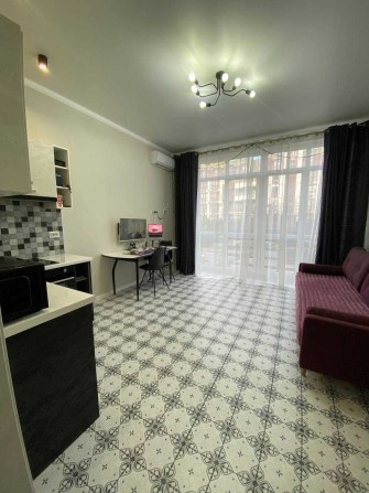 Продам продам просторную Квартиру Студию  на Бочарова/ЖК "Смарт-Сити" - фото 1