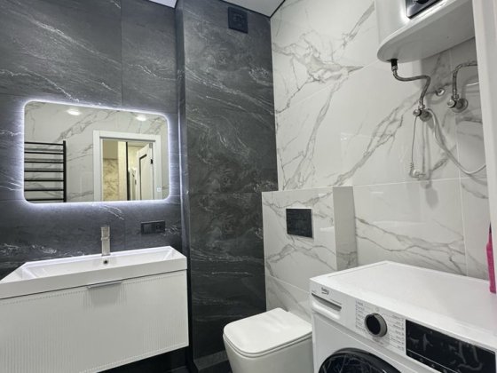 Продам квартиру власник Лески