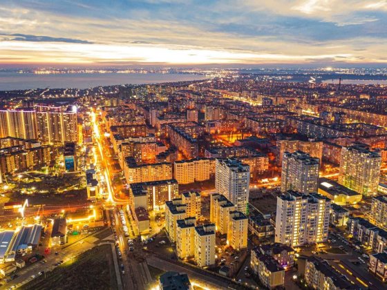 Цена огонь!!! Просторная 1к в Кадорре с видом на море Ліски