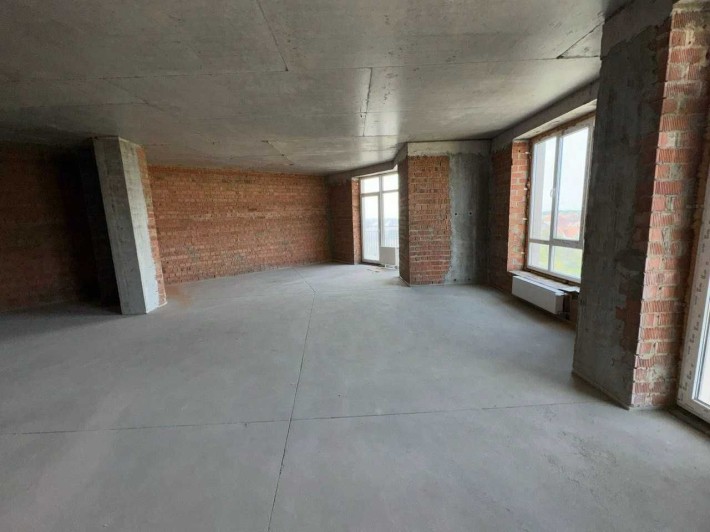 Продам шикарную 3-комн. квартиру в Новом  КИРПИЧНОМ доме у МОРЯ! - фото 1