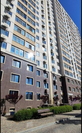 Продам простору 2-кім.квартира в 56 Перлині, Таїрова! (644-676) - фото 1