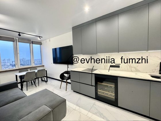 Таировские сады. качественный ремонт, 1 комнатная вид на море Лиманка