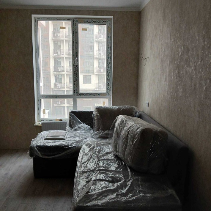 Срочно !Продам 1  комн. квартиру , в Акварель -2 с добротным ремонтом - фото 1