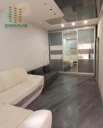 Продам 1 комн в ЖК 20 Жемчужина! Сахарова. Поселок Котовского! - фото 1