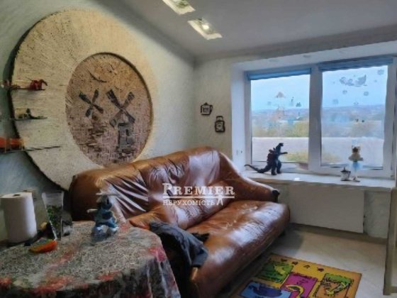 Продам двохкімнатну квартиру в Фонтанці Фонтанка