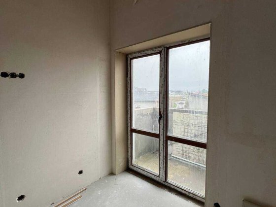 Продажа 2 комнатная ремонт на 60% Постанова Сертификат Е оселя Лески