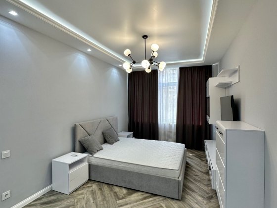 Простора 3к квартира в 40 перлині на Таірова, Кадор Лиманка