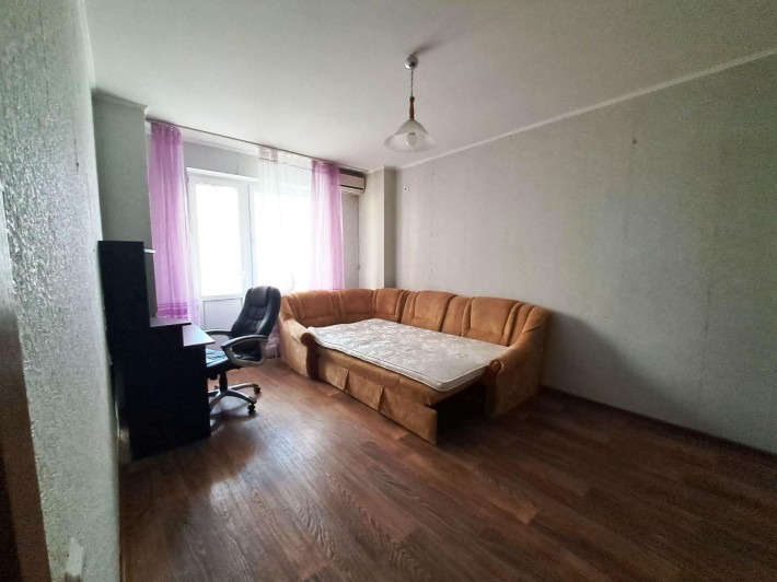 Продам 1-комнатную квартиру в ЖК «Радужный» (256-866) - фото 1