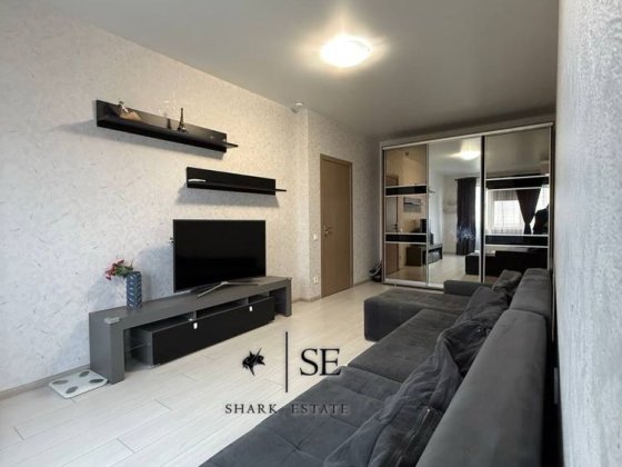 Продам классную однокомнатную квартиру ЖК Артвиль! Укомплектована! Авангард