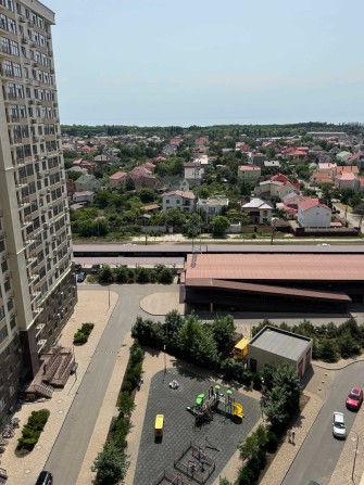 2 ком. в ЖК 21 Жемчужина, Киевский район, Таирова. Боковой вид на море - фото 1