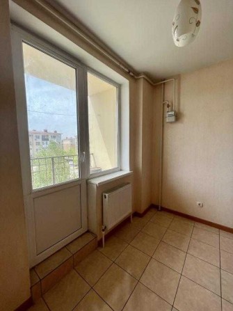 Продам  1-кімнатну квартиру з автономним опаленням у ЖК "Сьоме Небо" - фото 1