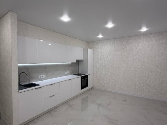 Евро 2 комн ЖК 30 Жемчужина! Кадорр! Поселок Котовского. Евроремонт! Крижанівка