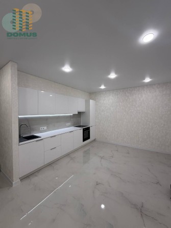 Евро 2 комн ЖК 30 Жемчужина! Кадорр! Поселок Котовского. Евроремонт! - фото 1