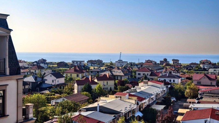 Черноморская Ривьера 3 ком с террасой 81 м2 Прямой вид моря 147 м2 - фото 1