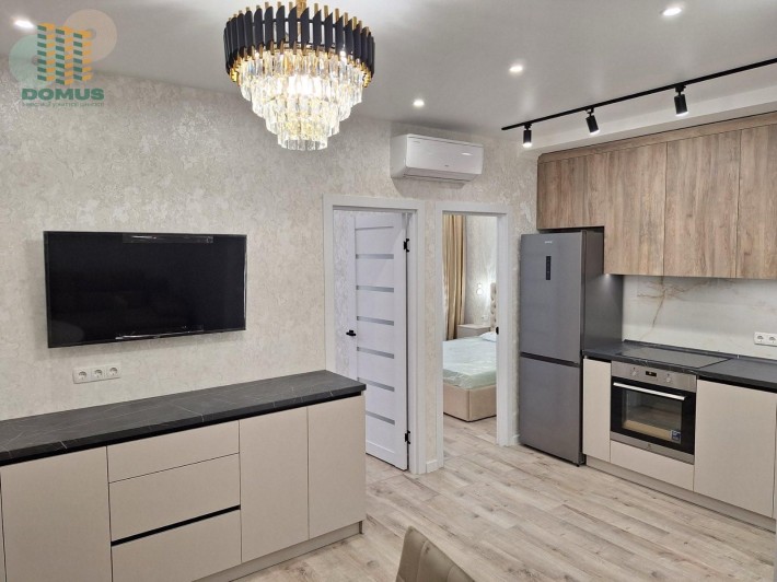 Продам евро 2 комн ЖК 57 Жемчужина! Вид моря! Архитекторская - фото 1