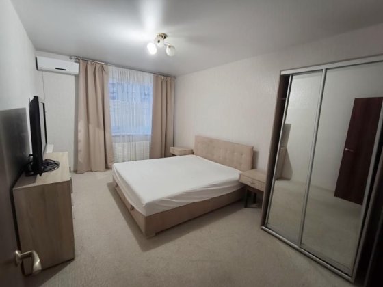 Продам трехкомнатную квартиру, жк 7 небо Авангард