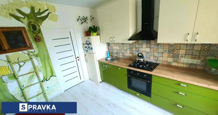 Продам 2-комнатную квартиру в кирпичном доме - фото 1