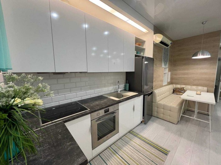 ТАИРОВО авторская УНИКАЛЬНАЯ квартира 41м с балконом ЖК 5ЖЕМЧУЖИНА - фото 1