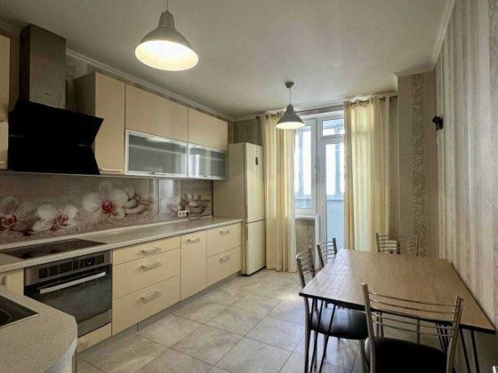 Продам квартиру в ЖК Радужный Лиманка