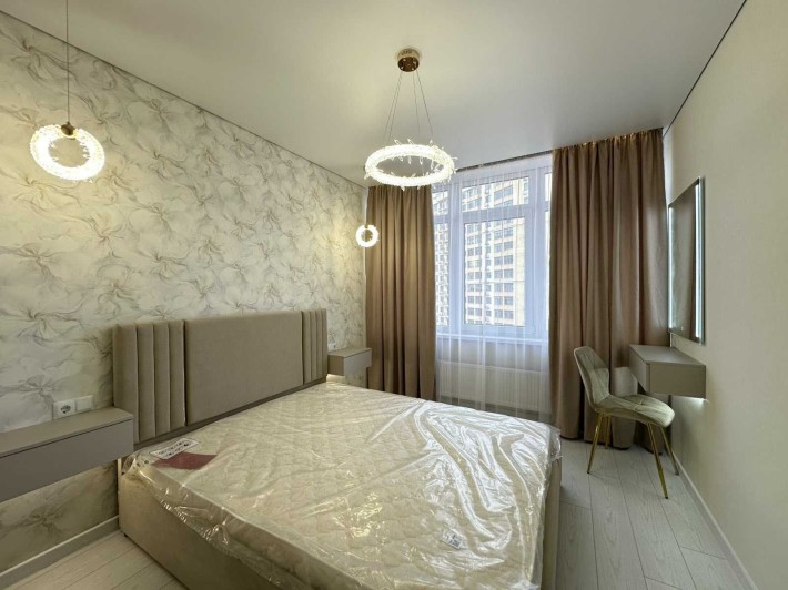 1 комнатная с красивым евроремонтом в ЖК 53 Жемчужина на Таирово - фото 1