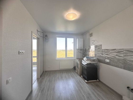 Квартира в новом, сданном доме, с ремонтом. 5этажный дом с лифтом Авангард