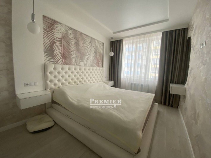 Продам 2- кімнатну квартиру з ремонтом на Таірова ЖК Акварель - фото 1