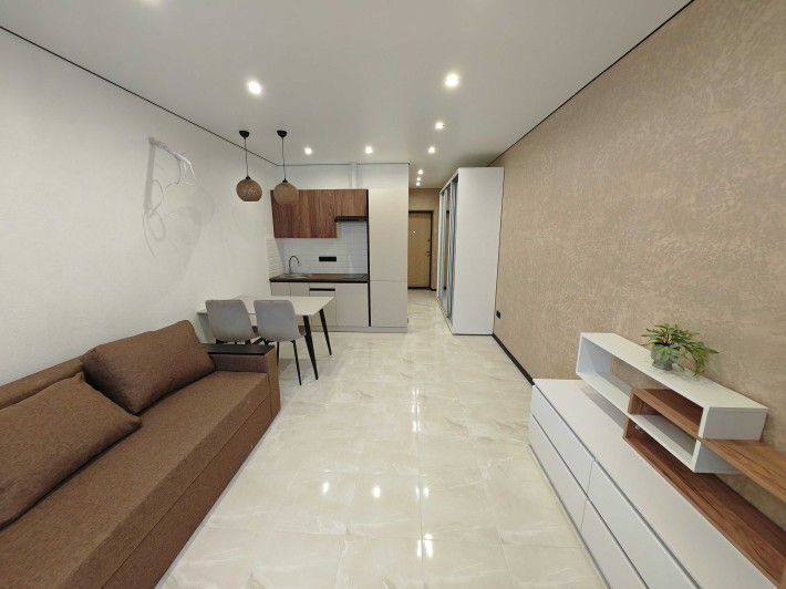 Лучшая цена! Продам квартиру в ЖК Акварель 8 - фото 1