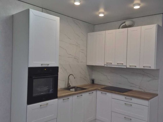 Нова квартира в сданному будинку Крижанівка