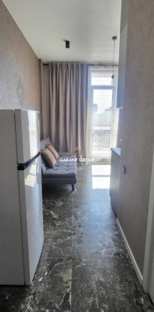 Продається однокімнатна квартира з ремонтом у сучасному ЖК - фото 1