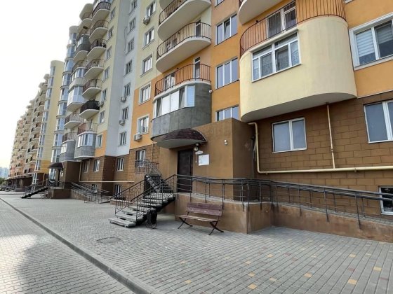 Двухуровневая 4-комн. квартира в ЖК «Тёплый Дом» (3-210-701) Крижанівка