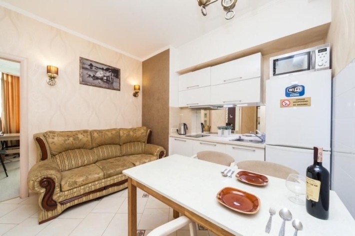 Продам 2-комн. квартиру в ЖК Радужный с ремонтом (254-463 ) - фото 1