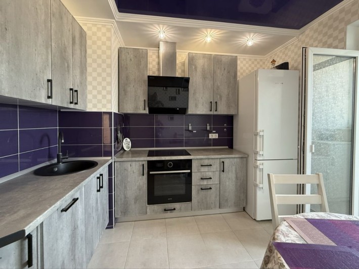 2 комнатная квартира на Таирова ЖК РАДУЖНЫЙ - фото 1