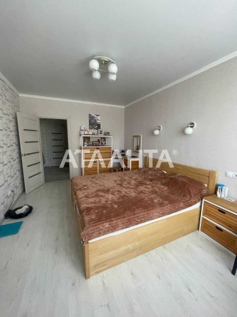 Продам 2-комнатную квартиру с Ремонтом 71м2 ЖК Радужный - фото 1