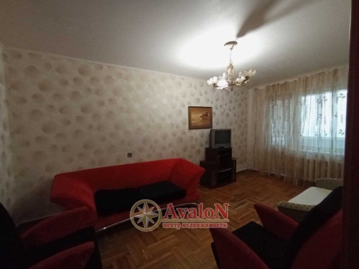 Двухкомнатная квартира в жилом состоянии - фото 1