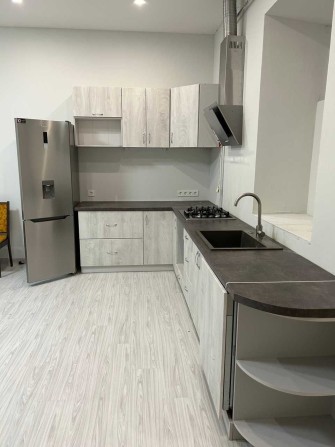 Продам  3-ком. квартиру на земле в Институте Таирова ул. 40 Лет Победы - фото 1