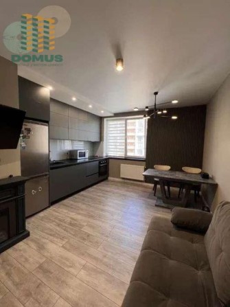 Продам! 2 комн квартира с ремонтом. ЖК Маршал Сити, Таирова - фото 1