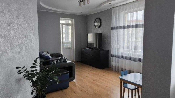 2к 64м2 с ремонтом ЖМ Радужный эОселя держ. програми еОселя - фото 1