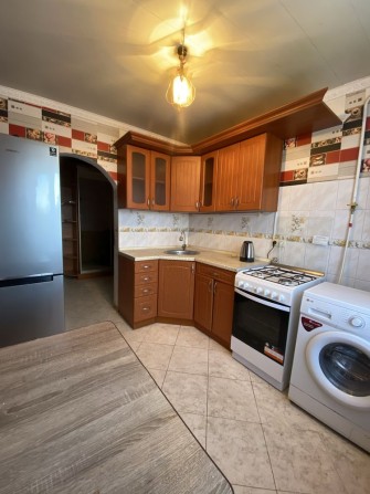 Продам 3к/кв в Великом Дальнике - фото 1